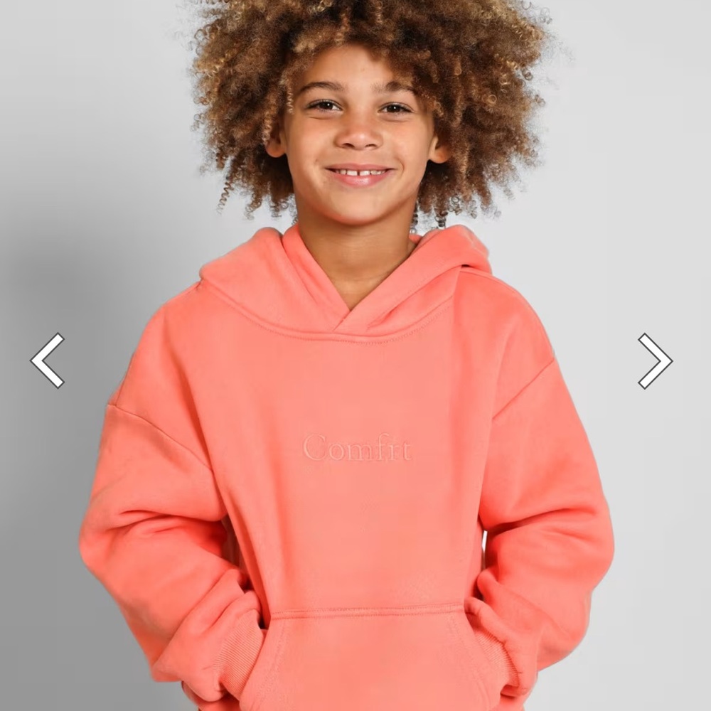 COMFRT limited edition coral hoodie